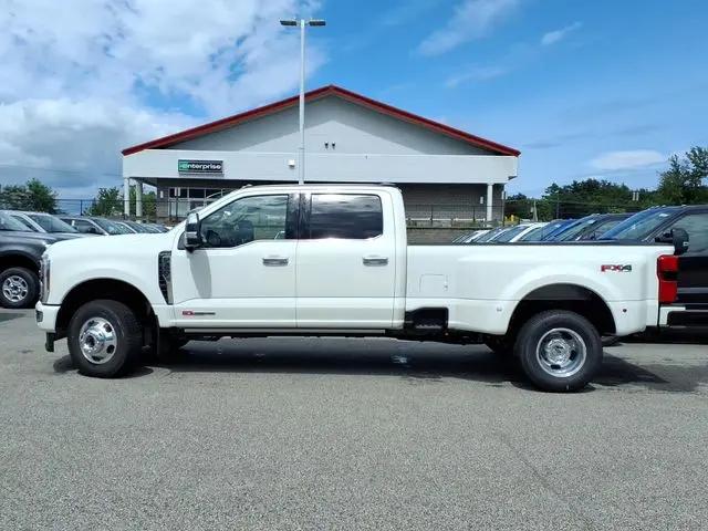 2026 Ford F-350 LARIAT