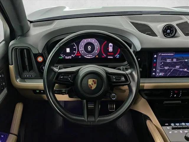 2024 Porsche Cayenne S