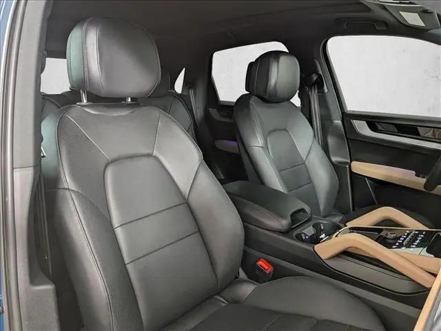 2024 Porsche Cayenne S