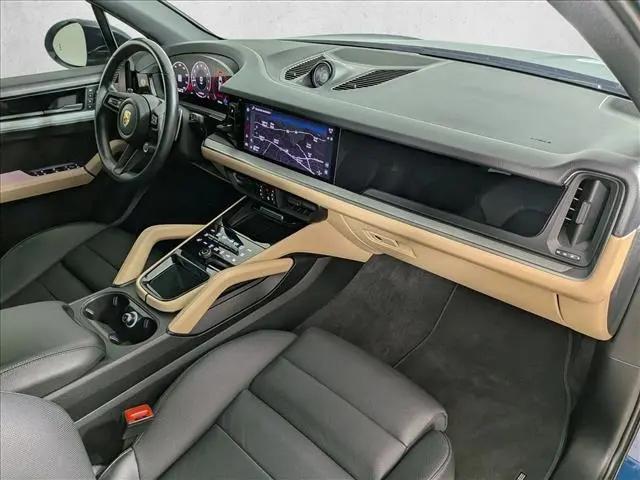 2024 Porsche Cayenne S
