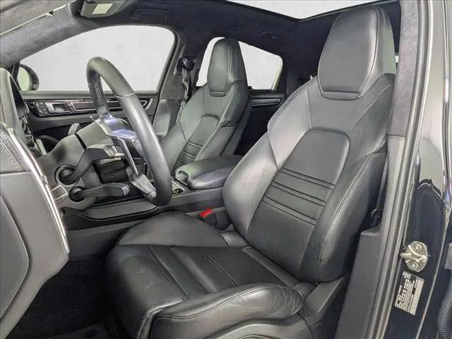 2023 Porsche Cayenne GTS