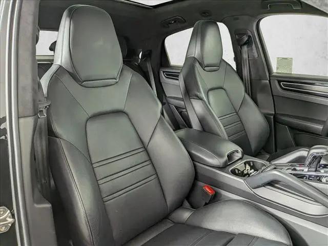 2023 Porsche Cayenne GTS