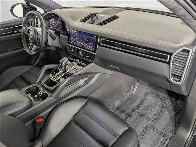 2023 Porsche Cayenne GTS