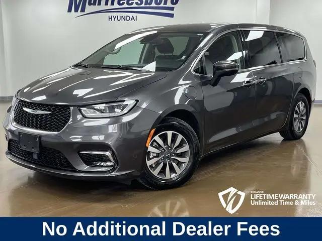 2023 Chrysler Pacifica Hybrid Touring L for sale in Murfreesboro, TN
