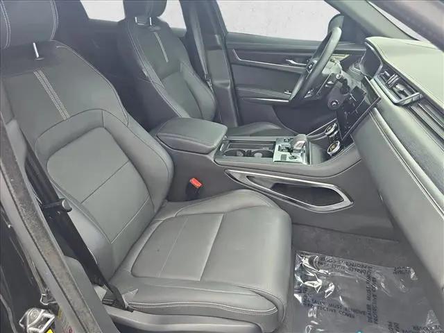2024 Jaguar F-PACE R-Dynamic S P400 AWD Automatic