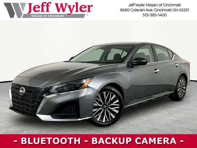 2024 Nissan Altima SV FWD for sale in Cincinnati, OH