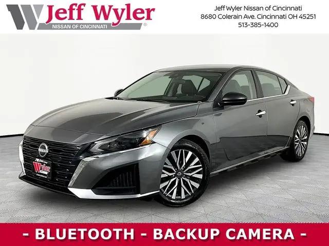 2024 Nissan Altima SV FWD for sale in Cincinnati, OH