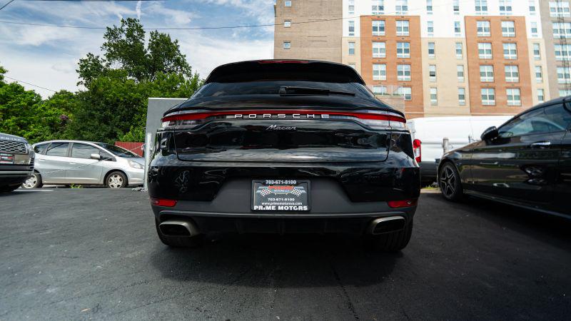 2019 Porsche Macan Base