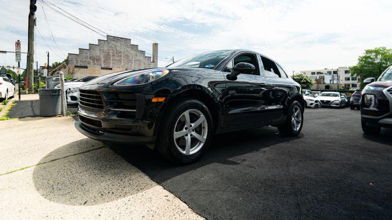 2019 Porsche Macan Base