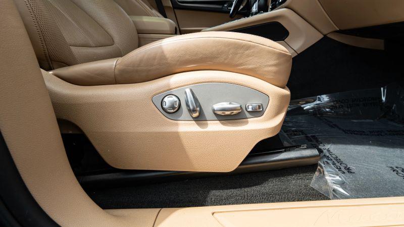 2019 Porsche Macan Base