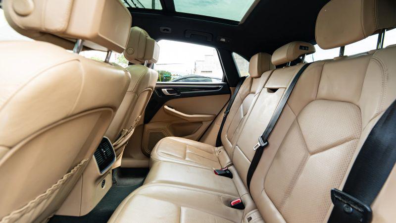 2019 Porsche Macan Base