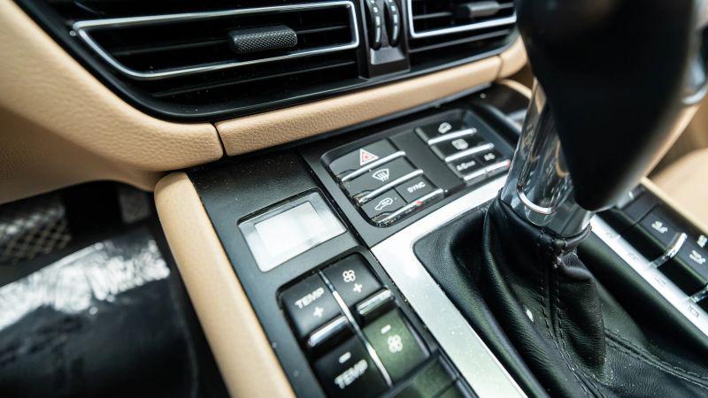 2019 Porsche Macan Base