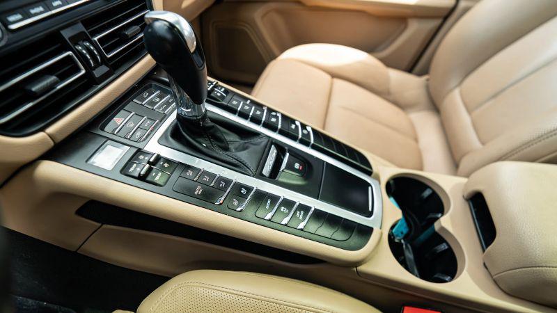 2019 Porsche Macan Base