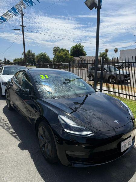 2021 Tesla Model 3 Standard Range Plus Rear-Wheel Drive