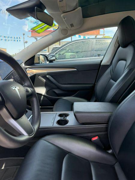 2021 Tesla Model 3 Standard Range Plus Rear-Wheel Drive