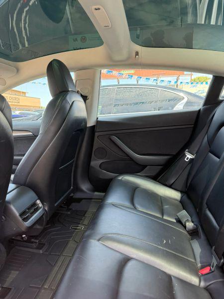 2021 Tesla Model 3 Standard Range Plus Rear-Wheel Drive