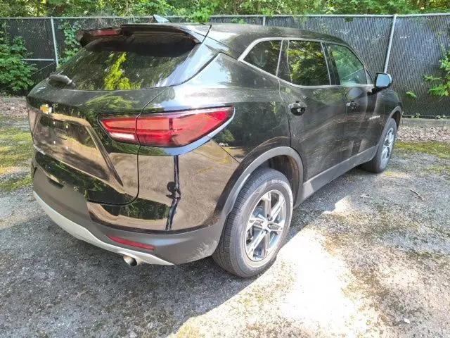 2025 Chevrolet Blazer AWD 2LT