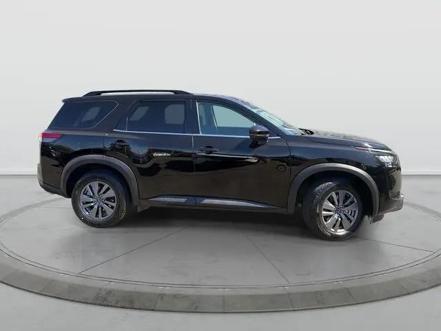 2024 Nissan Pathfinder SV FWD