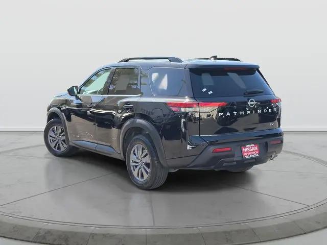 2024 Nissan Pathfinder SV FWD
