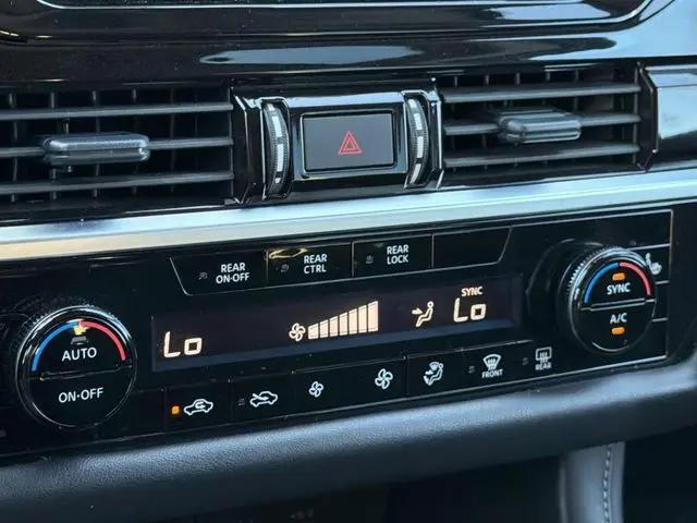 2024 Nissan Pathfinder SV FWD