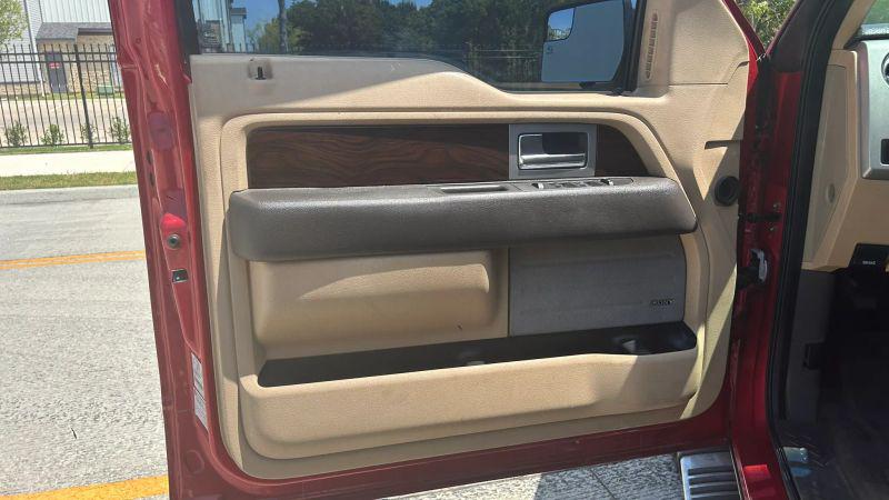 2012 Ford F-150 LARIAT