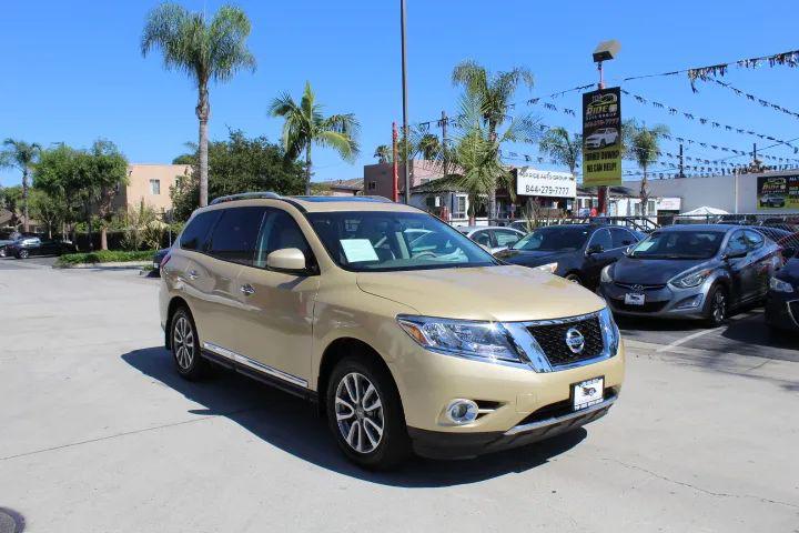 2013 Nissan Pathfinder SL for sale in Long Beach, CA