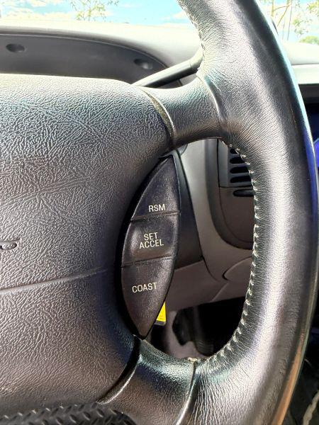 2002 Ford F-150 Lightning