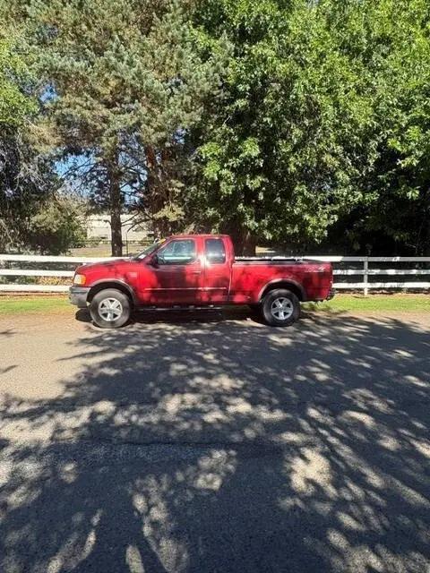 2002 Ford F-150 Lariat