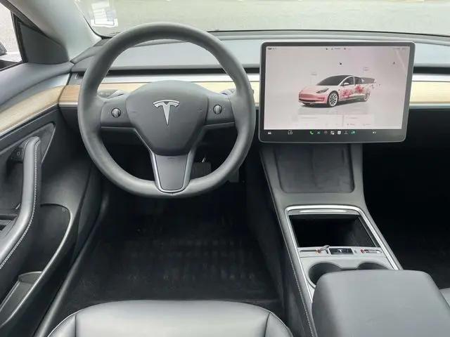 2023 Tesla Model 3 Rear-Wheel Drive