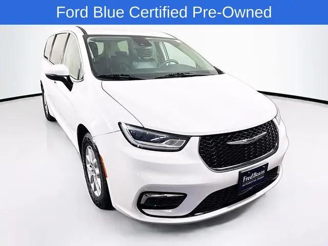 2023 Chrysler Pacifica Touring L for sale in Newtown, PA
