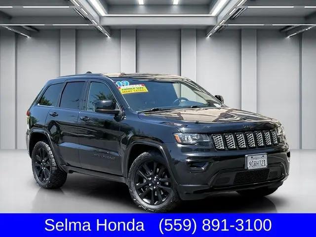 2019 Jeep Grand Cherokee Altitude 4x2 for sale in Selma, CA