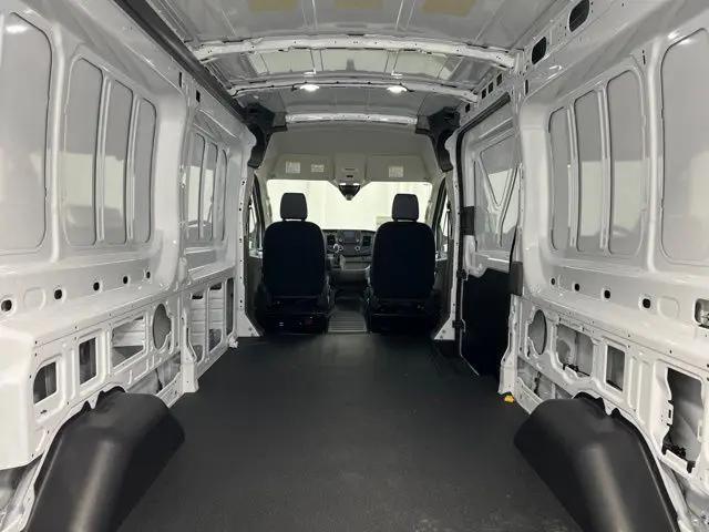 2025 Ford Transit Cargo Van T-250