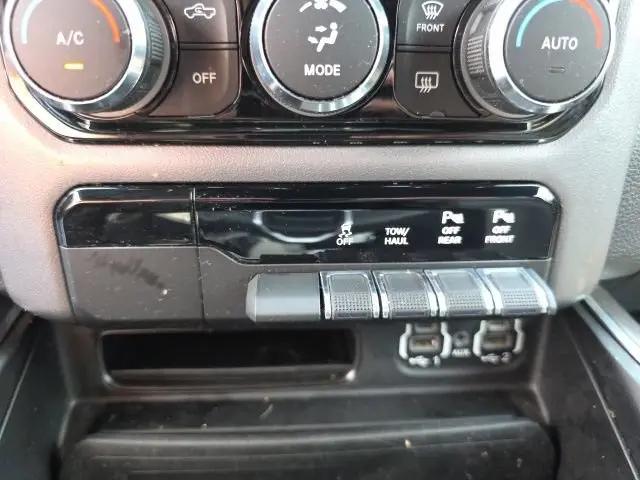 2021 Ram 1500 Laramie Crew Cab 4x4 5'7" Box