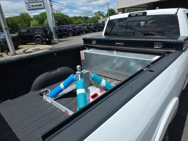 2020 Ram 3500 Laramie Longhorn Crew Cab 4x4 8' Box
