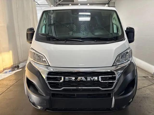 2025 Ram ProMaster 2500 Cargo Van Tradesman Low Roof 136 WB w/Pass Seat