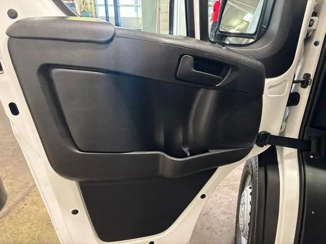 2025 Ram ProMaster 2500 Cargo Van Tradesman Low Roof 136 WB w/Pass Seat