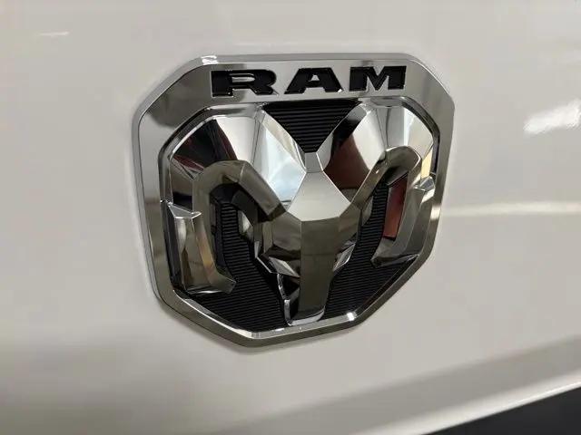 2025 Ram ProMaster 2500 Cargo Van Tradesman Low Roof 136 WB w/Pass Seat