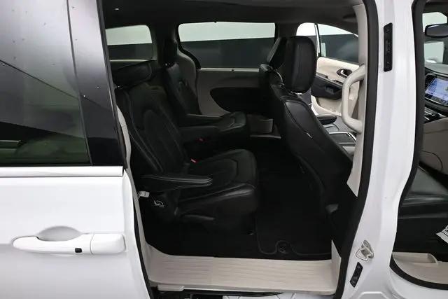 2023 Chrysler Pacifica Touring L AWD