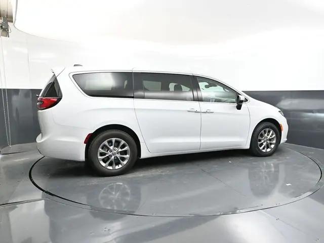 2023 Chrysler Pacifica Touring L AWD