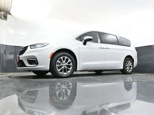 2023 Chrysler Pacifica Touring L AWD