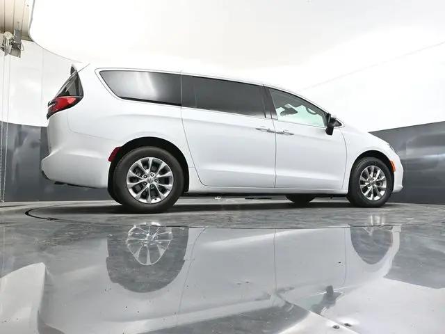 2023 Chrysler Pacifica Touring L AWD