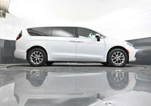 2023 Chrysler Pacifica Touring L AWD
