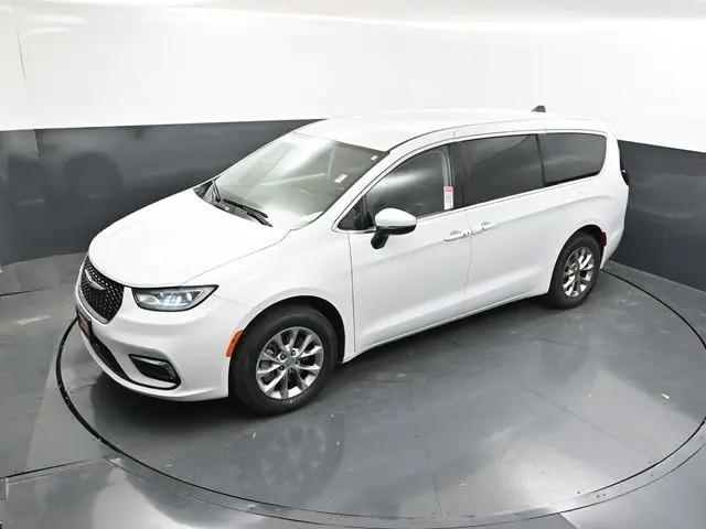 2023 Chrysler Pacifica Touring L AWD