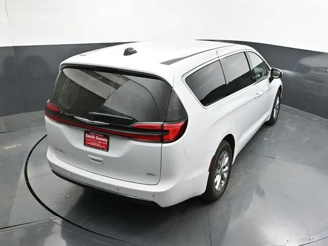2023 Chrysler Pacifica Touring L AWD