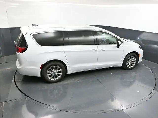 2023 Chrysler Pacifica Touring L AWD