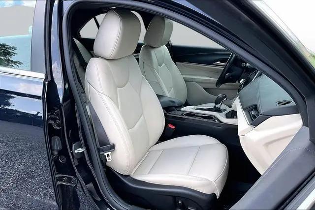 2021 Cadillac CT4 Luxury