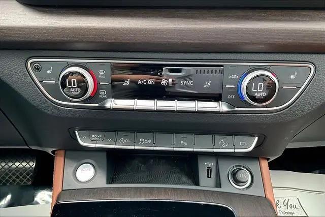 2022 Audi Q5 Premium Plus 45 TFSI S line quattro S tronic