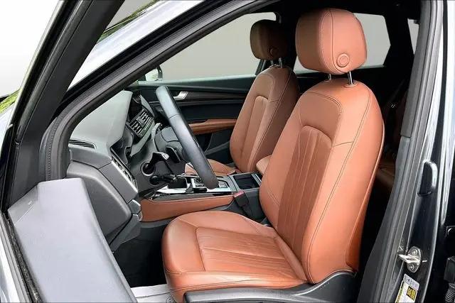 2022 Audi Q5 Premium Plus 45 TFSI S line quattro S tronic