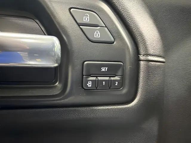 2021 Chevrolet Silverado 1500 2WD Crew Cab Short Bed High Country