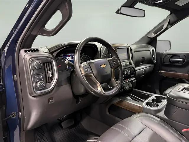 2021 Chevrolet Silverado 1500 2WD Crew Cab Short Bed High Country